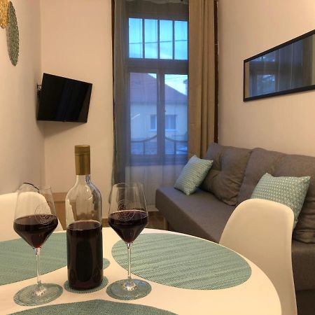 Il-Lak Apartment Pannonhalma Zewnętrze zdjęcie
